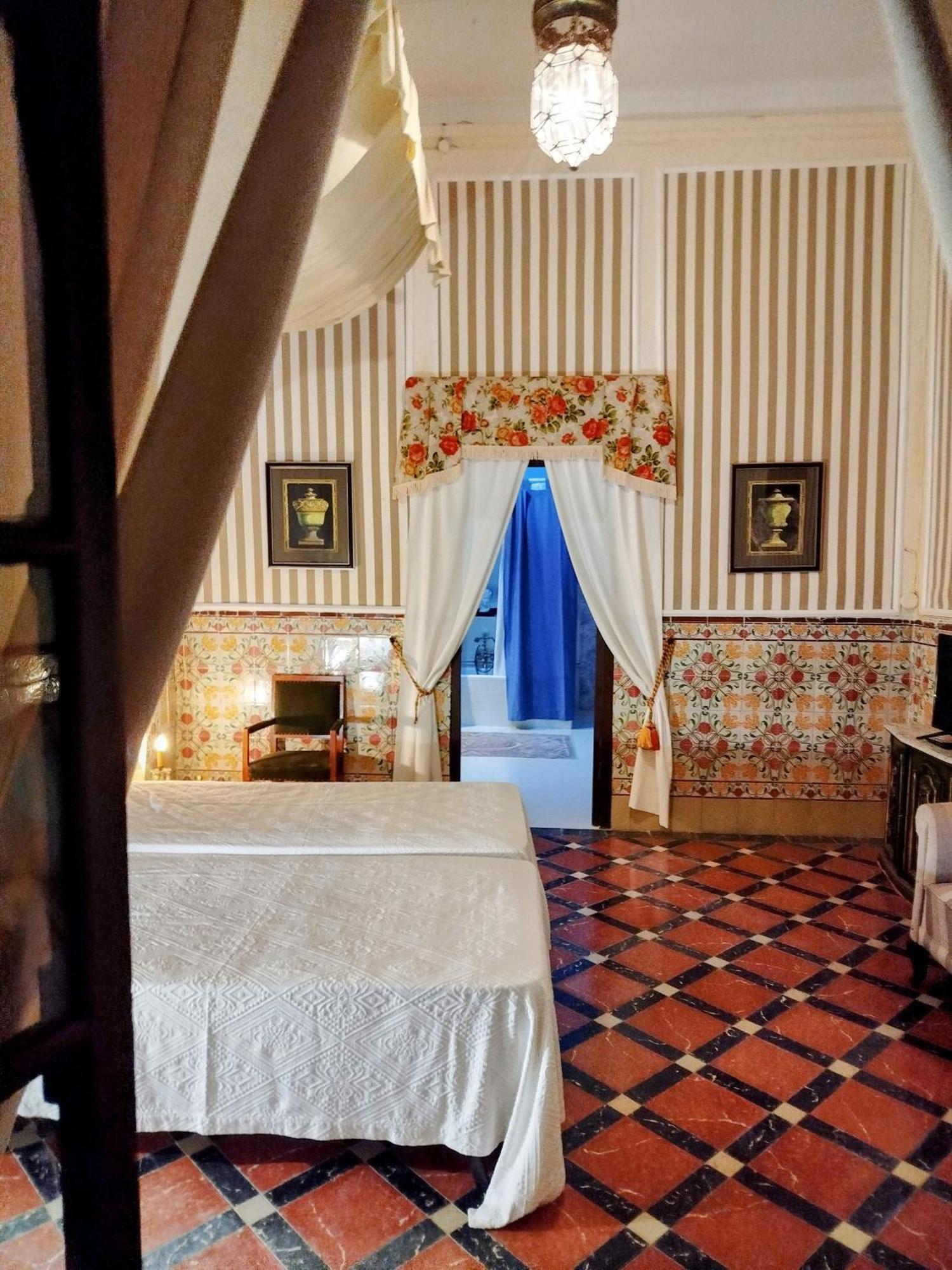 Casa Palacio Domus Astigi (Adults Only) Écija Extérieur photo